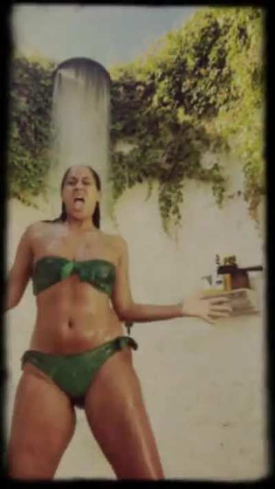 Tracee Ellis Ross