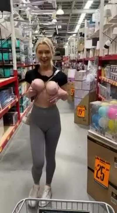 NSFW Girls Videos on Telegram (with downloadable full videos)! Link in the comments