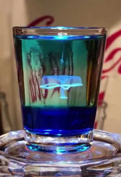 Trippy liquor shot