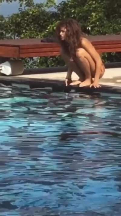 Zendaya + bikini = Awesomeness 