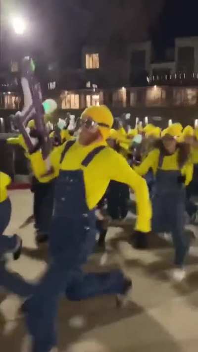 MINIONS!