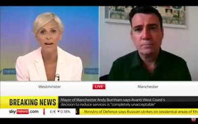 AndyBurnham rips into to the govt &amp;amp; Avanti over the reduction in services between London &amp;amp; Manchester. "We are paying as taxpayers for this service... it's not being delivered... so the government should hold this company to account... &amp;amp; that'