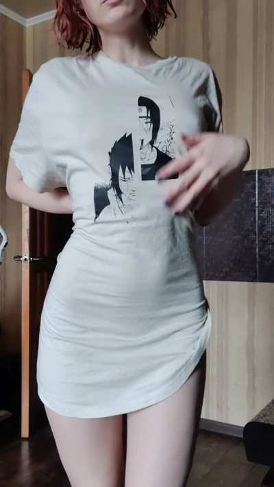Who knows what's hidden under oversize clothes, right?