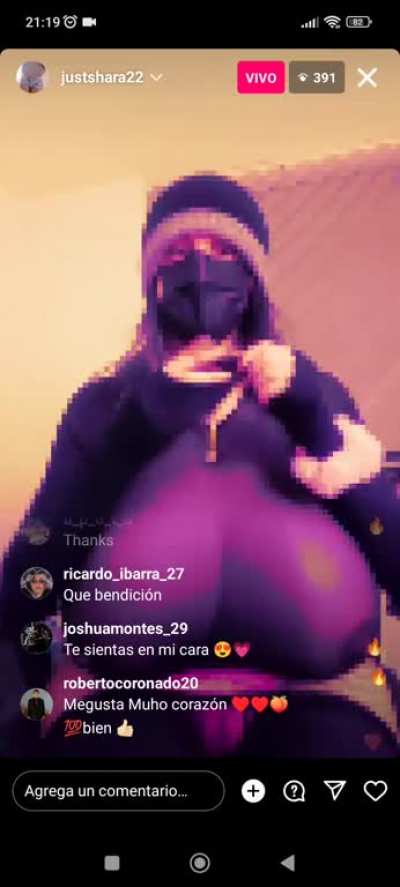 esos lives tambi&eacute;n son una locura, ojal&aacute; no la baneen.