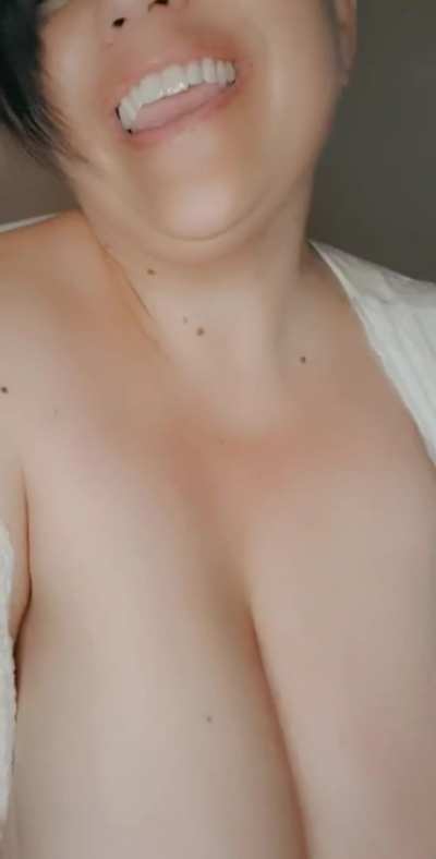 It's Titty Tuesday and I have some Titties to share 😈