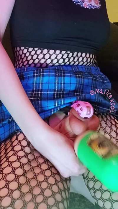 By far the craziest way I've cum handsfree
