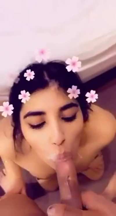 [2VIDEOS]Cute NRI blowjob and drinking cum[DOWNLOAD 👇]