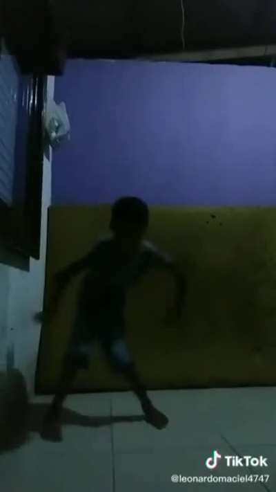 Gent q dan&ccedil;a linda