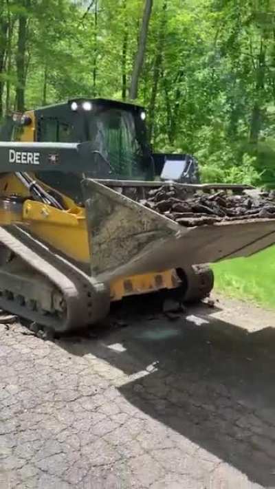 A crumbling Road