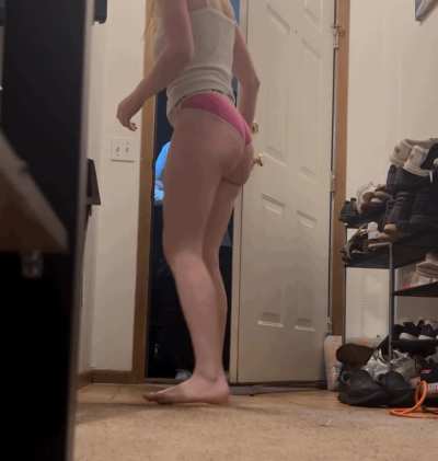 My first pizza dare 🙈 was a little nervous (f)