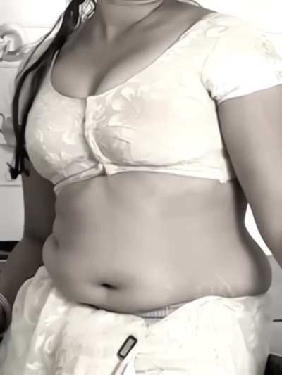 Sexy aunty