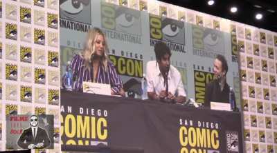 Does anyone else think Kunal's American accent is hot? Or am I just delusional...