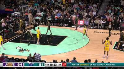 [Highlight] Dennis Smith Jr. nearly commits elderly abuse of Lebron with a mean slam attempt