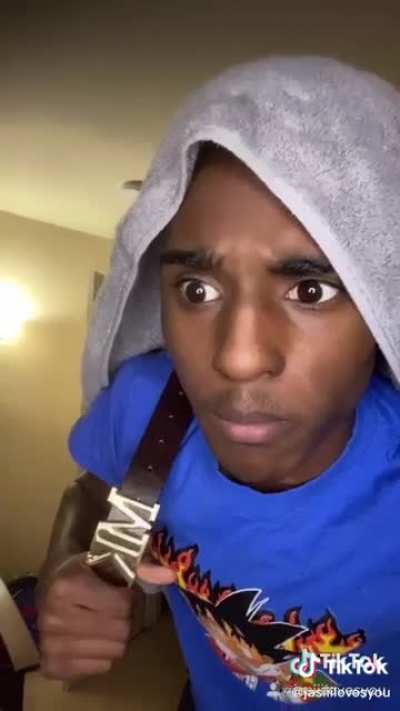 🤠