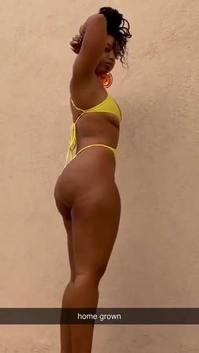 Chloe bailey 
