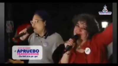 Alejandra Valle defiende el polemico show del evento del apruebo en valparaiso