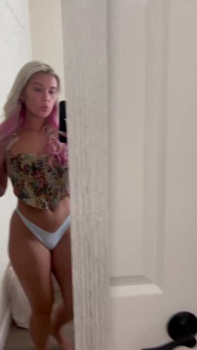 What tiktok girls do behind closed doors