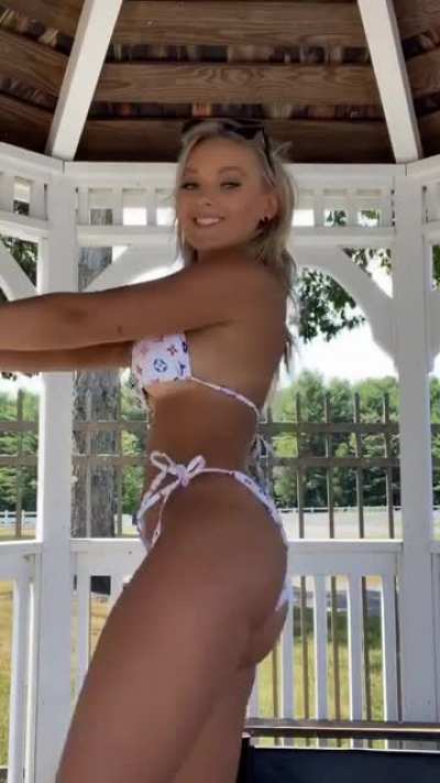 So hot 🤤