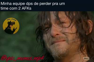 &eacute; triste