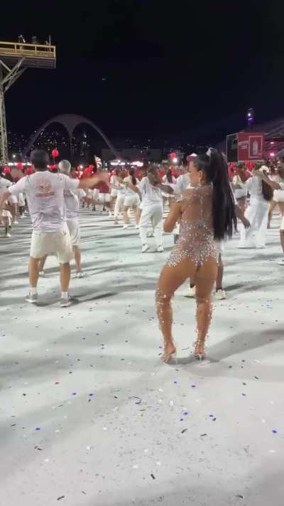 Fernanda Bande