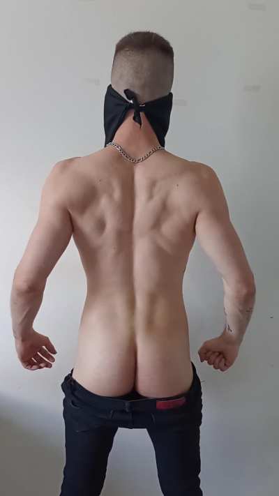 @masteroderick
