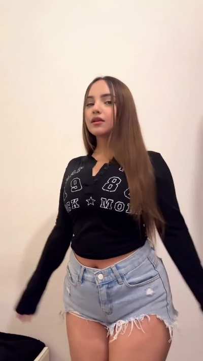 Naina Pahwa [old]