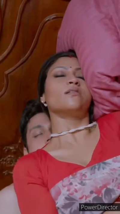 Housewife Konkona Sen Sharma sex scene with home-delivery young boy
