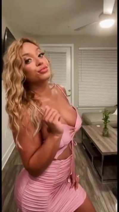 Elektra Lopez