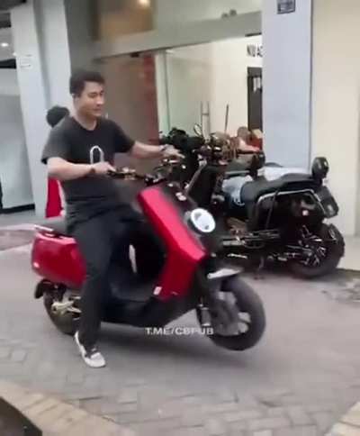 Time to show off the cool stunt I learnt from Youtube