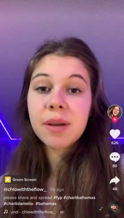 Tiktok influencer Charli &amp;amp; Dixie D&rsquo;Amelio told their viewers to not travel during the pandemic but then go on a vacation in the Bahamas this week with their friends (Details in comment)