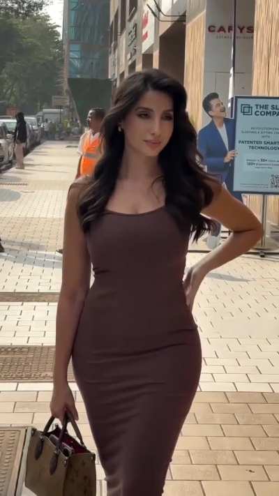 Nora Fatehi 🍑