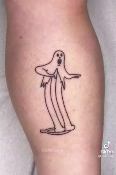 This tattoo artist did 76 diffrent tattoos to make a animation