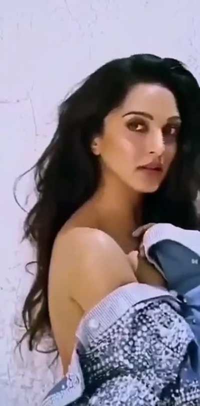 KIARA ADVANI (She's Crazy, but she's mine) song edit