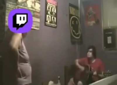 Pal twitch 🖕
