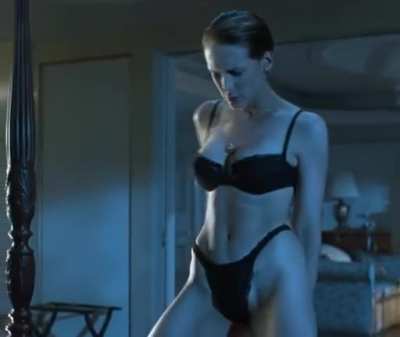 bikini jamie lee curtis stripper