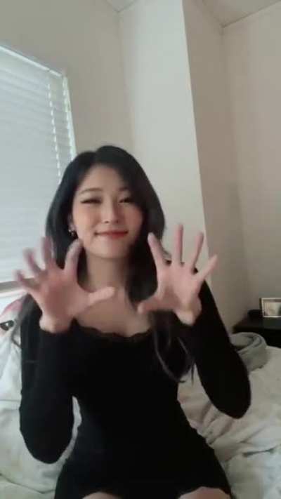 Hyoon&rsquo;s new TikTok ❤️