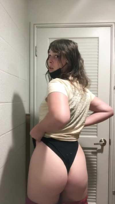 Locker room hijinks 🚿