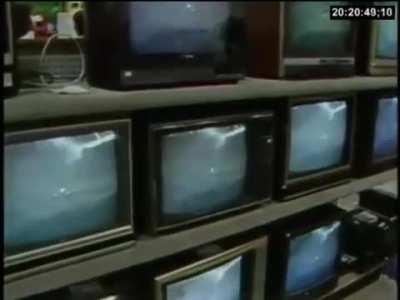 Buying Electronics in the year 1987