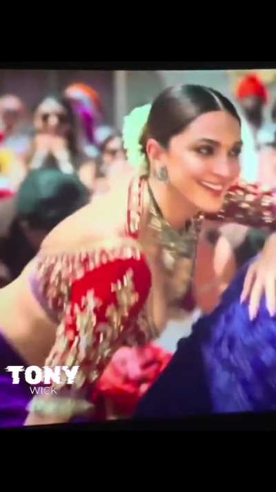 Kiara Advani 🥵