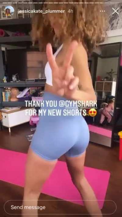 😳