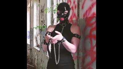 Would you rather keep me on a tight leash or be allowed more freedom to make you the happiest?