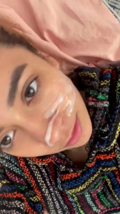 A cum facial for a new iphone isn't a bad deal 🤤