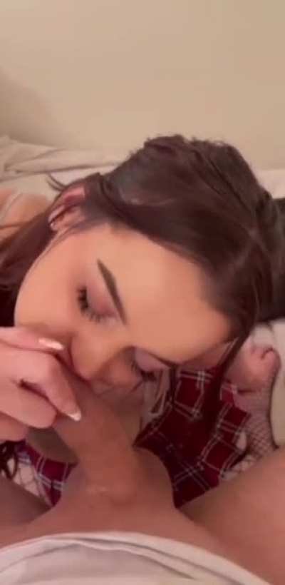A true dick sucking pro