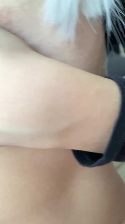 I&rsquo;m just a horny 18 years old looking for attention
