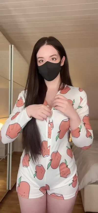 I believe I do a decent job when camouflaging my tits