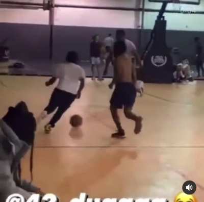 4foot2 dugg