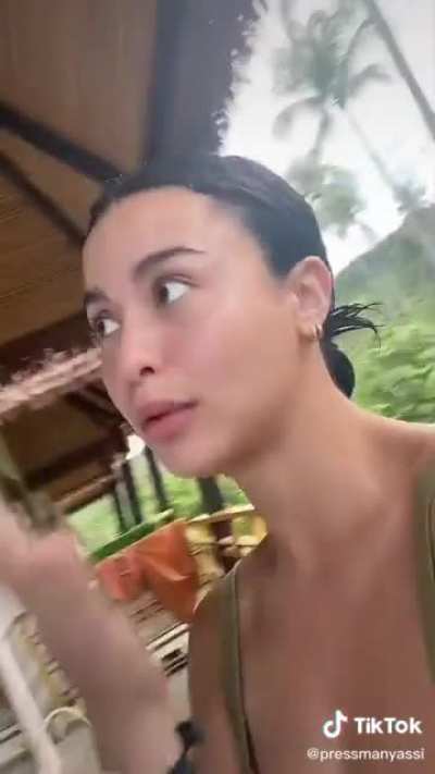 Yassi Pressman