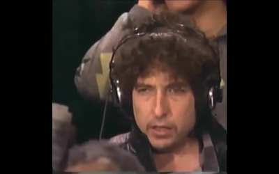 Bob Dylan during the studio recording of "We are the world"
