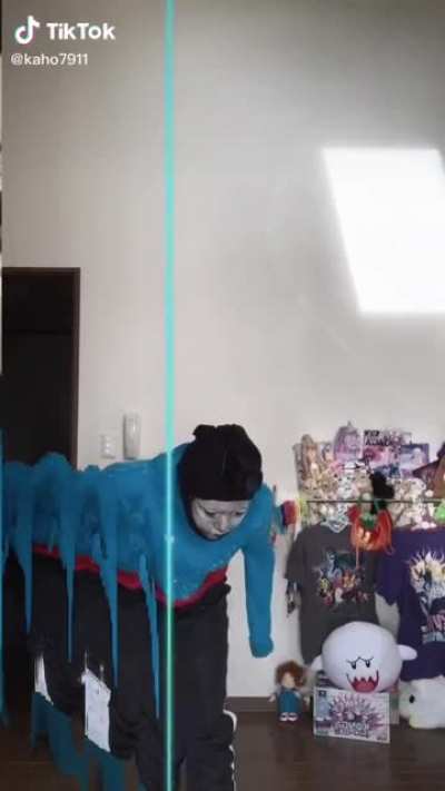 webadas murio?
