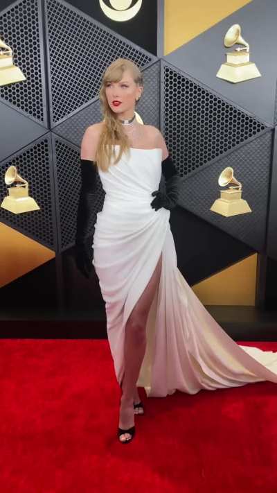 Taylor&rsquo;s dress for the Grammys (2024)